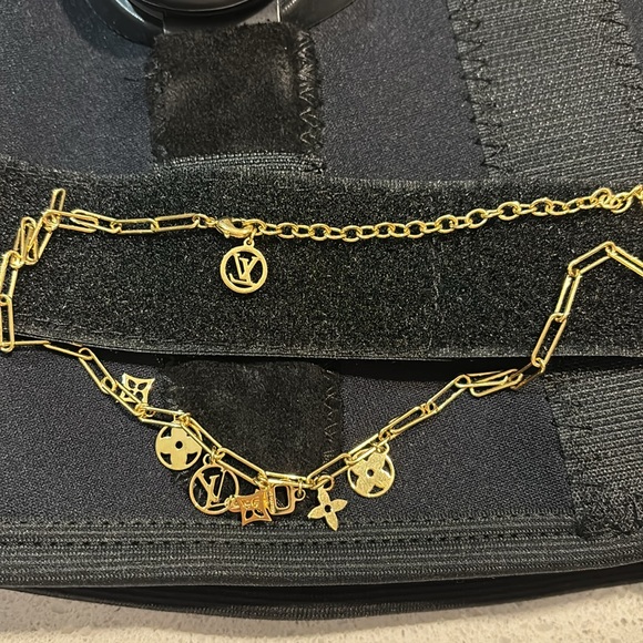 Louis Vuitton 24k plated necklace w/ paperclip chain - Picture 3 of 3